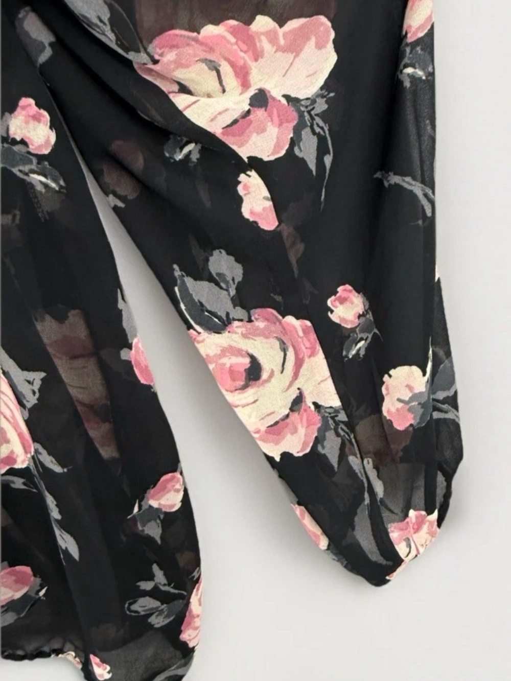 Lane Bryant Women's Top Sz 22/24 Black Floral Sheer Flowy Blouse - Picture 2 of 8